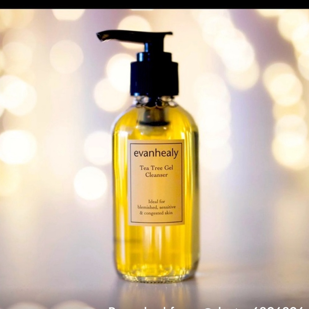 evanhealy 🍵(Tea Tree Gel Cleanser)🌲